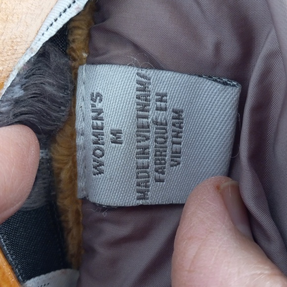 Cloudveil USA Primaloft Women's Lightweight Puffer Jacket Size M Excel. Cond. - Picture 10 of 16